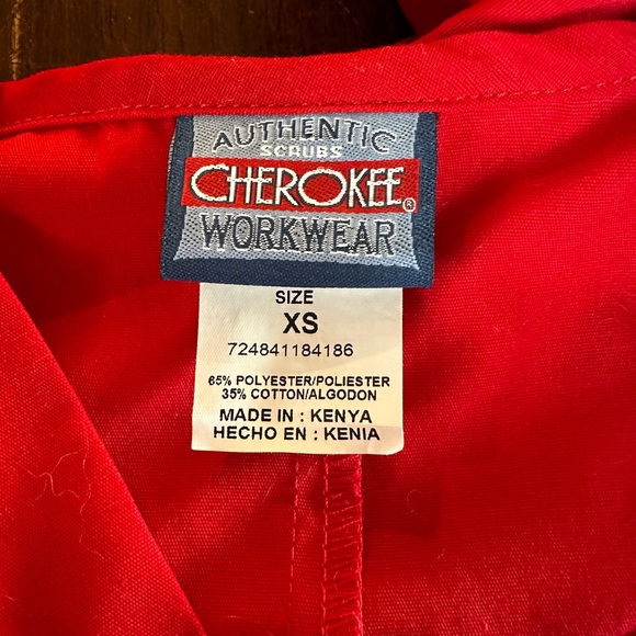 Cherokee Red Scrub Top Size XS - Picture 2 of 3
